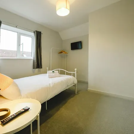 Apartman Wordsworth 6 Bedroom House *
